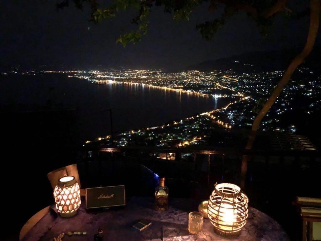 Gaia Guest House Каламата Экстерьер фото