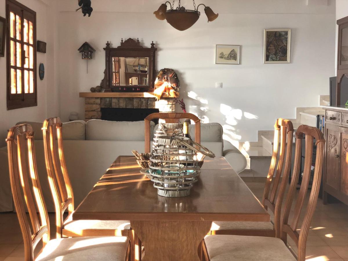 Gaia Guest House Каламата Экстерьер фото